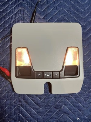 1994-2000 Volvo 850 S70 V70 C70 Genuine OEM Gray Overhead Console Assembly 9x9 - Image 1 of 4