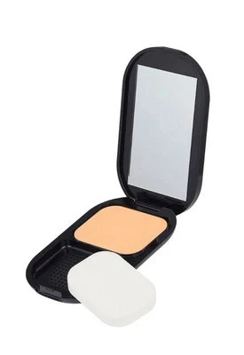 Max Factor Facefinity Compact Foundation SPF 20 Medium Cover - 033 Crystal Beige - Image 1 of 3