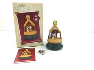 Hallmark El Viaje de los Reyes 2005 Belén Sonido Mágico Adorno de Navidad - Imagen 1 de 10