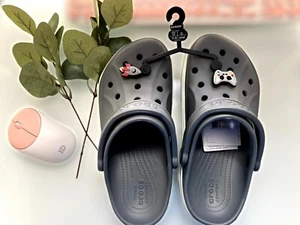 Zoccoli Crocs Unisex-Adulto Bayaband Verde Carbone/Volt M5/W7 con jibbit gratuiti 🙂 - Foto 1 di 12