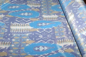 Tela TRIBAL COSTERA Estampado Púrpura Lavada en Arena/Georgette, 150 cm de Ancho - Imagen 1 de 3