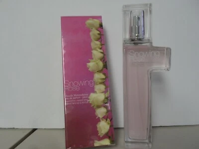 Snowing Rose Masaki Matsushima eau de parfum spray 2,7 oz / 80 ml, nuevo, caja sellada. Foto 1 de 3