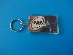 989 SPORTS NFL GAMEDAY 2000 TERRELL DAVIS PLAYSTATION SCHLÜSSELANHÄNGER "BRANDNEU" RAR - Bild 1 von 6