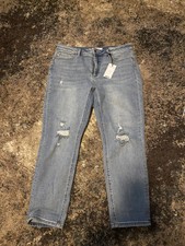 11 13 Judy Blue Lace Patch Skinny Denim 