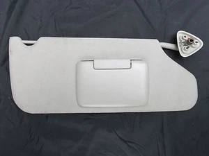2007 Chrysler 300 Sun Visor Passenger Right Gray Without Illumination R317 - Foto 1 di 2