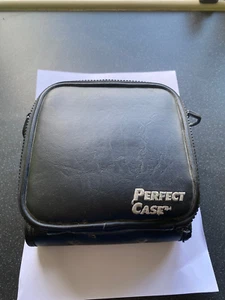 Ancien étui parfait lecteur CD et classeur CD rangement avec sangle de transport d'origine. - Photo 1/5