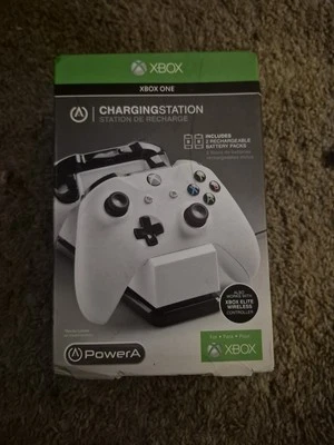 PowerA Charging Station for Xbox One  Controller- White - Brand New - Microsoft - Image 1 of 4