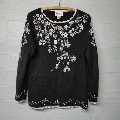 Vintage Maggie Sweet Black Embroidered Flowers Sweater Womens Size Medium Foto 1 de 4