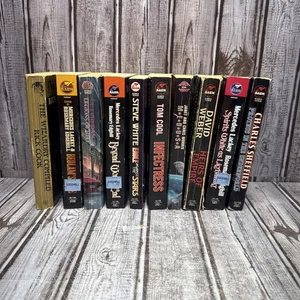 Baen Paperback Books Lot Fantasy Science Fiction Sci-fi Lackey Weber White Cook - Foto 1 di 6