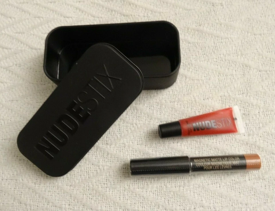 NUDESTIX Lip GLACE in Nude Cherry 00 Mini/ Travel Sz .07oz / 2ml