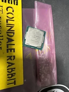 Server CPU Intel Xeon E-2124G 3.4GHz SR3WL Socket 1151 - Picture 1 of 5