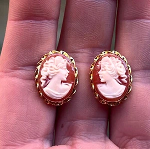 EARRINGS SHELL CAMEO ITALY BEAUTIFUL ANTIQUE STYLE profile of woman - Picture 1 of 10