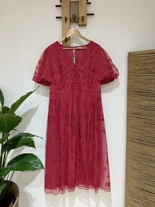 Monsoon Sequin Embroidered Lace Mesh Coral Pink Special Occasion Dress Size 18 - Picture 1 of 8