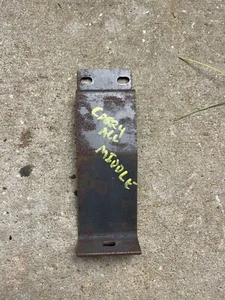 WC DODGE, 1942, WC53 CARRYALL WC10, WC26, WC48, WC17 MIDDLE SEAT BRACKET - Picture 1 of 6