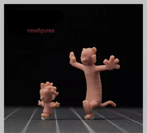 1/43 Calvin and Hobbs Tiger Miniature Model Scene Props Car Vehicle Toys - Picture 1 of 3