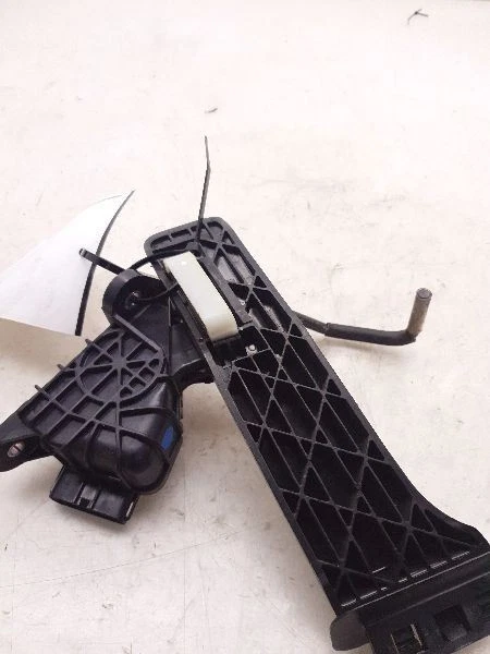08 09 10 11 Lexus GS460 Acelerador Pedal Gas 78111-30130 Foto 1 de 4