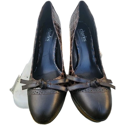 Zapatos Charles by Charles David para mujer 9B cuero marrón brillante cocodrilo tacón en relieve Foto 1 de 4