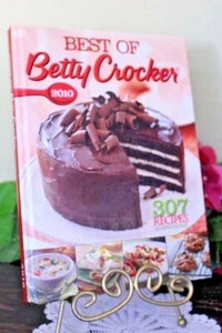 Betty Crocker Cookbook 2010 Like New Condition 351 pages - Picture 1 of 5