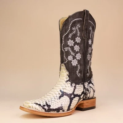 BOTA MUJER VAQUERA ESTAMPADO PITÓN NATURAL PUNTERA CUADRADA -Hecha a mano en México- Foto 1 de 4