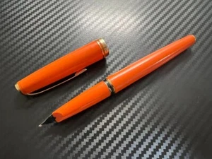 MONTBLANC GENERATION Orange M Vintage Medium Fountain Pen used - Picture 1 of 8