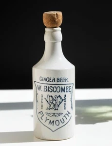 ANTIGUA BOTELLA DE GRES CERVEZA JENGIBRE W. BISCOMBE BP PLYMOUTH CON CORCHO ORIGINAL - Imagen 1 de 6