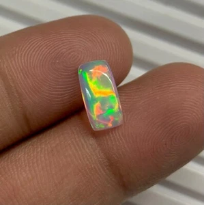 Top Quality Natural Ethiopian Opal, 1 CT Multi Fire Opal Cabochon, AAA+ Gemstone - Picture 1 of 2