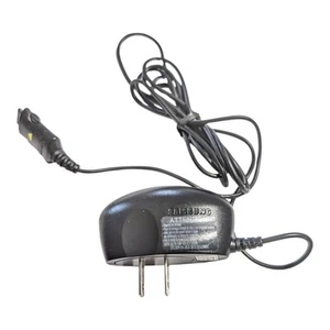 Samsung TAD137JBE Adaptateur Secteur 5V 0.7A Téléphone Portable Voyage Chargeur Mural Testé - Photo 1 sur 6