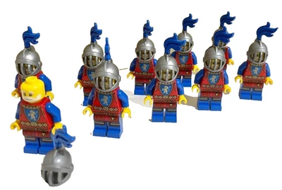 LEGO Kingdoms Castle Minifigures – Lot of 10 (Lion Knights with Plume Helmets) - Image 1 of 4