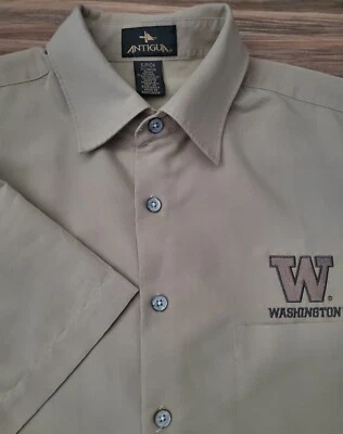 Camisa UW WASHINGTON HUSKIES Antigua B/F S/S Para Hombre Pequeña Cosida Logo Difícil de Encontrar Caqui Grn Foto 1 de 3