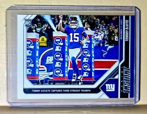 Tommy Devito 2023 Panini NFL Rookie Football #85 Carta 1 di 1380 Giants - Foto 1 di 2