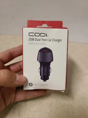 Cargador de coche/adaptador automático Codi doble puerto 20W (salidas USB-C, USB-A) A01109 Foto 1 de 4