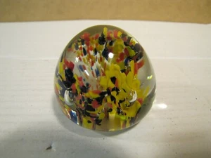 Small Yellow, Orange Blue, Bubble Glass Paperweight - Imagen 1 de 4