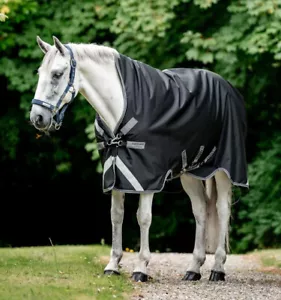 Rambo Wug Turnout Medium 200g - Nero/Grigio Temporale - Foto 1 di 1