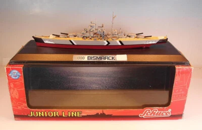 Schuco 1/1000 Bismarck Deutsches Schlachtschiff WWII OVP #457 - Bild 1 von 3
