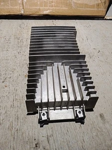 2006-11 Cadillac DTS Stereo Radio Amplifier Unit Amp 25815926 Module 17-6E7 - Picture 1 of 7