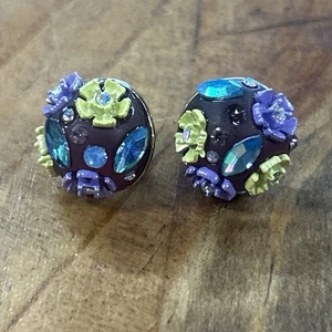 Betsey Johnson Floral MultiColor Harz Aurora Borealis Kristalle Ohrstecker - Bild 1 von 3