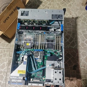 HPE Proliant DL380 Gen10 16SFF +2SFF Server P816i-a+E208i-p controller - Picture 1 of 3