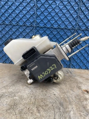 12 13 14 15 16 17 18 19 20 NISSAN NV 2500 Power Brake Booster Oem 1733f110371 Foto 1 de 4