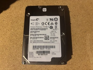 Seagate ST300MP0005 300GB  15K 2.5'' SAS Hard Drive - Picture 1 of 3