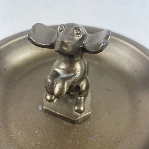 Vintage Dog Figurine With Tray, Trinkets, Jewelry, Ashtray, Pot Metal - Picture 1 of 12