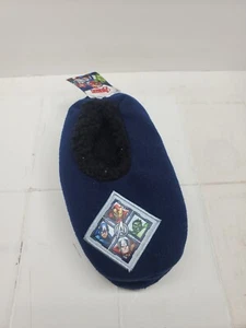 Marvel Avengers Blue Kids Fuzzy Babba Slipper Socks M/L Shoe Size 13-4 Y - Picture 1 of 5