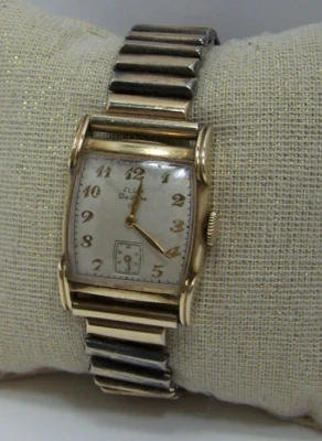 Vintage Men's Elgin Deluxe Manual Wind Watch for Parts/Repair/Restore, Runs - Image 1 of 4