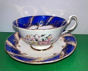 Vintage Paragon Majesty of the Queen Tea Cup, Paragon Royal Blue Floral Tea Cup - Picture 1 of 9