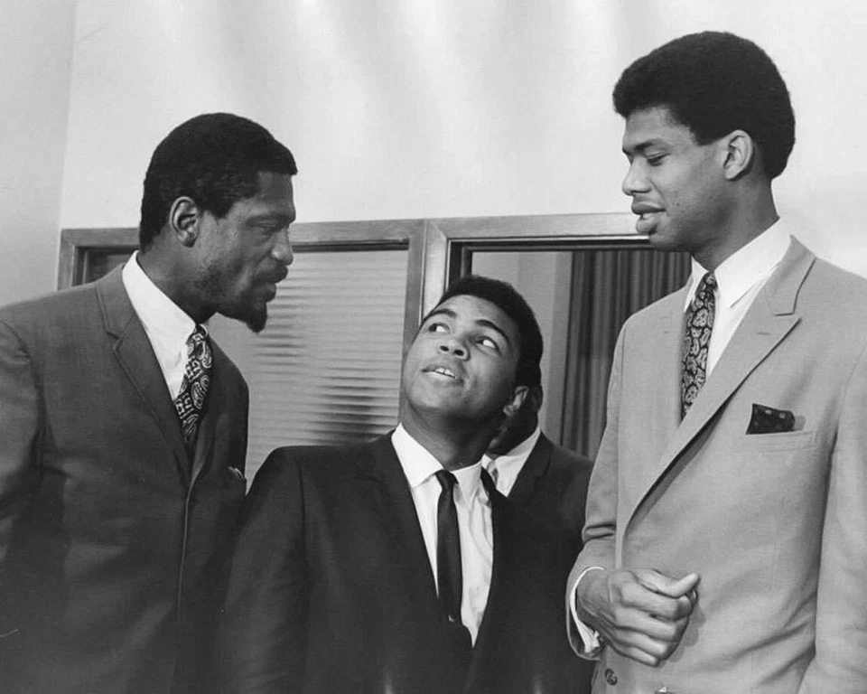 FOTO 8X10 BOXEO CELTAS MUHAMMAD ALI BILL RUSSELL KAREEM ABDUL JABBAR Foto 1 de 1