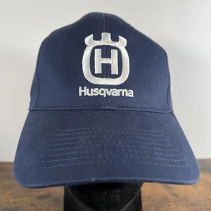 Cappello Husqvarna blu navy bianco logo ricamato cinturino regolabile berretto baseball - Foto 1 di 7