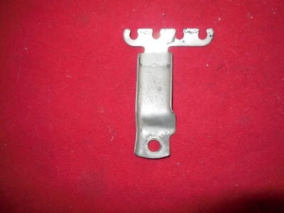 Pontiac Firebird GTO Lemans Grand Prix 1968-70 8 cilindros enchufe diestro separador de cables GM Foto 1 de 2