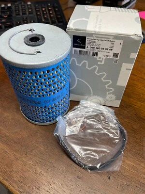 Genuine Mercedes-Benz Engine Oil filter 380SL 560SL 450SL 560SEL 420SEL 280E - Image 1 of 4
