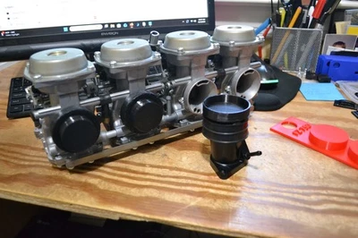 Yamaha FZ750 FZR FZ 750 Intake Service Plugs and Carb Caps Combo 42mm Intake - Image 1 of 4