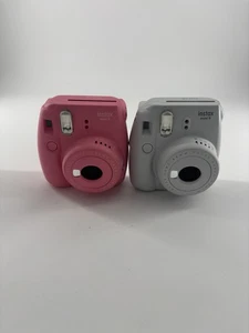 Lotto di 2 fotocamere Fujifilm Instax Mini 9 pellicola rosa grigio testate  - Foto 1 di 6