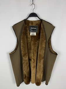 Chaleco forro de pelo cálido Barbour A297 - Imagen 1 de 10